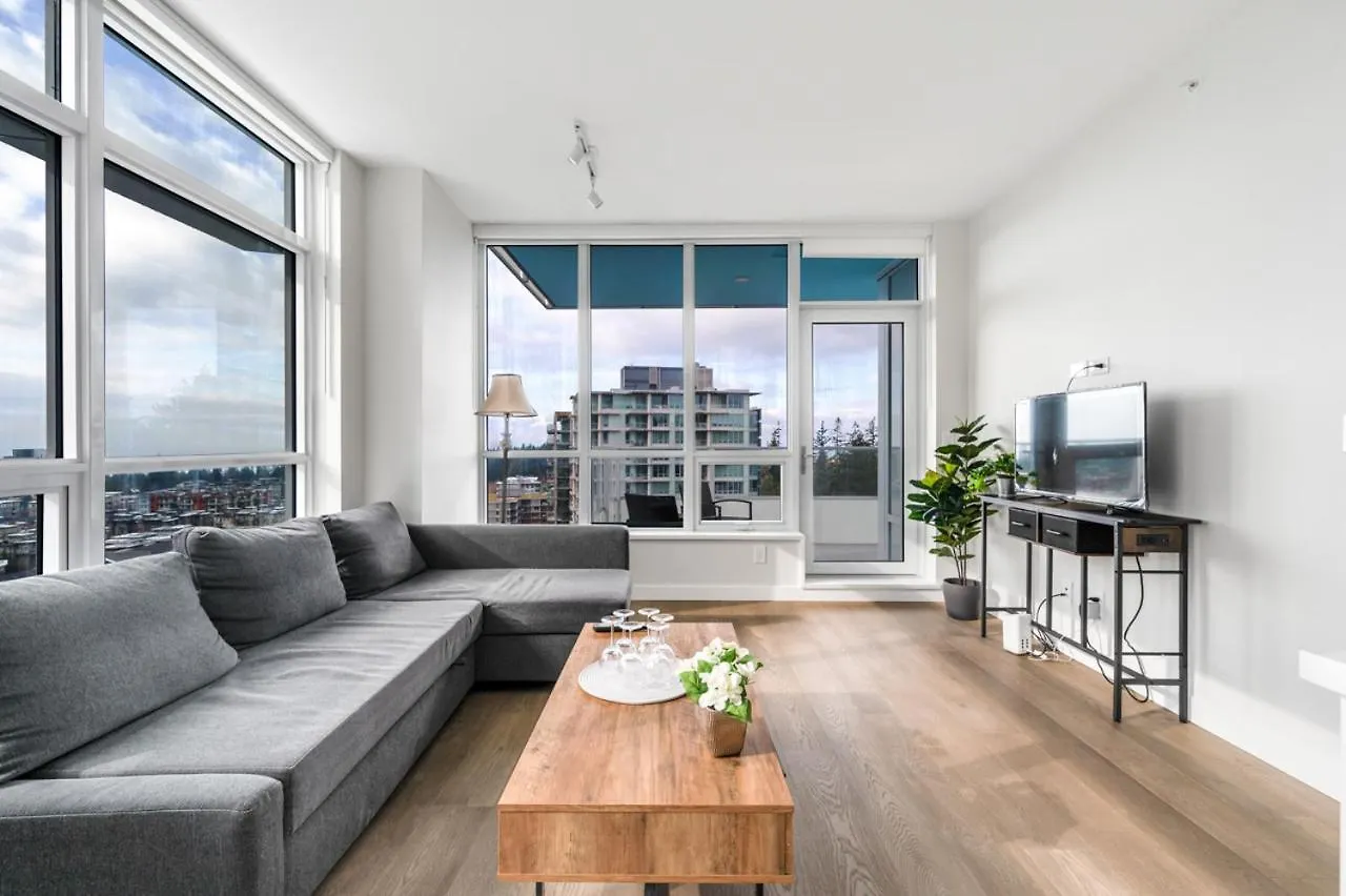 Urban Oasis: Stylish Apartment Retreat At Ubc Vancouver